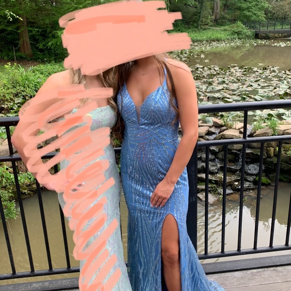 Prom Dress - Picture 4 of 4